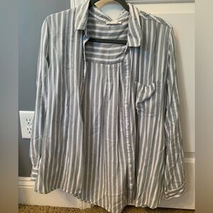 BeachLunchLounge Women’s Button Down Shirt